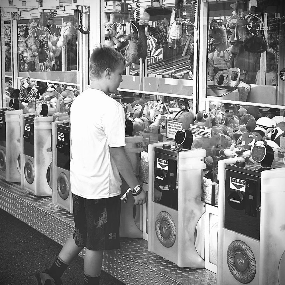 Thom Francis - Claw Machine